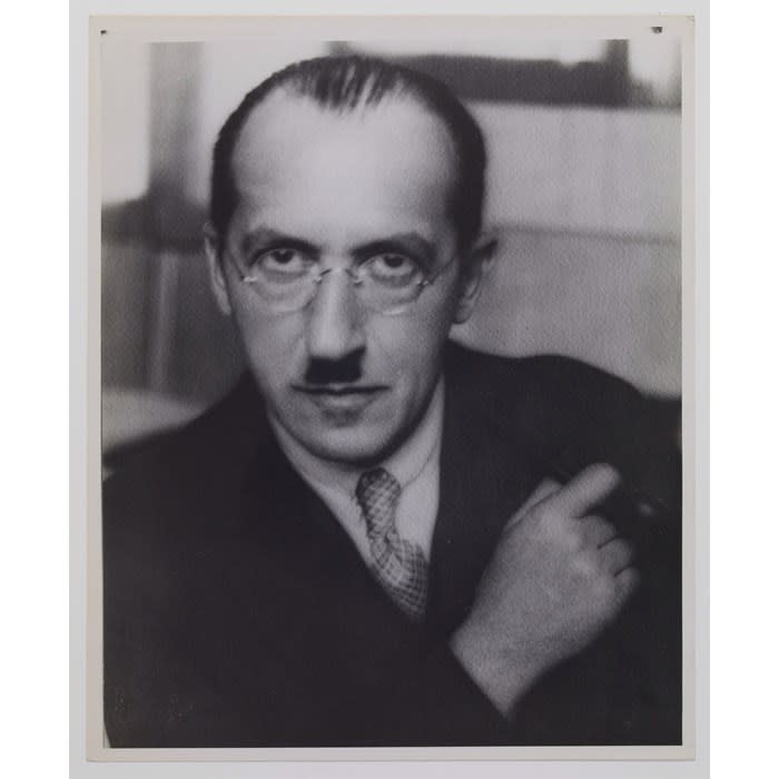 Image no. 230: Piet Mondrian, New York (Andre Kertesz), code=S, ord=20, date=1926